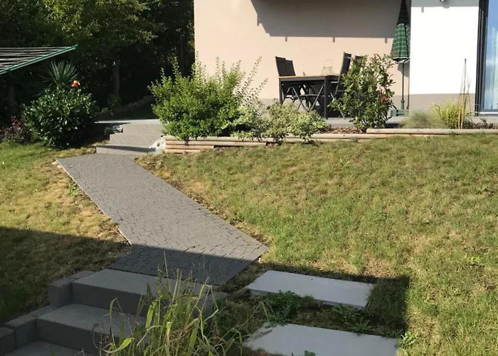 Apartman Im Gruenen *