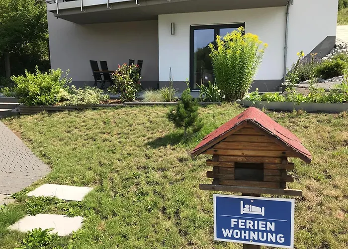 Im Gruenen * Plaue (Thuringia)